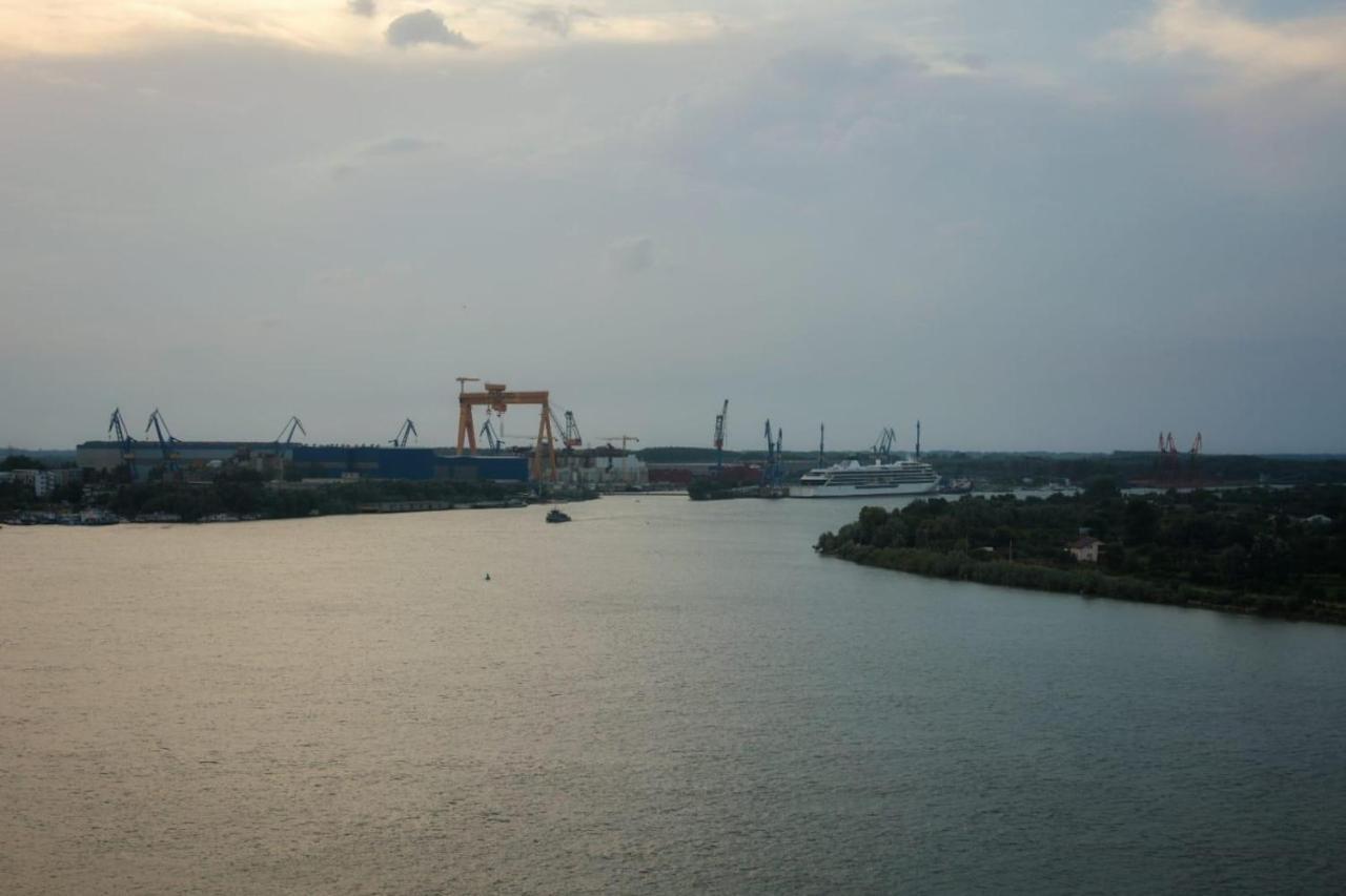 Delta Danube View Apart Tulcea Exteriör bild